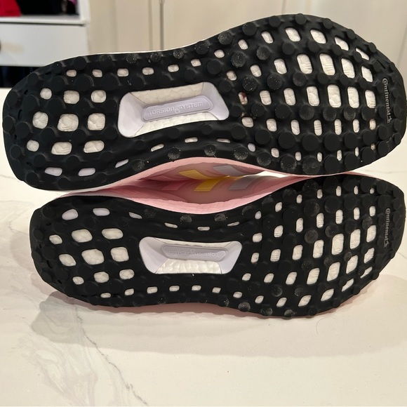 COPY - Adidas Ultraboost Pastel Pink Multicolor. Women’s size 9.5 H02810 - Picture 11 of 13